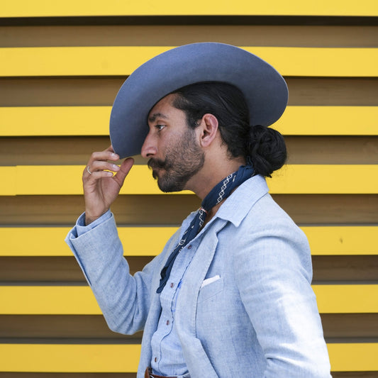 a man in a suit, with a hat, 3 pc, 3 piece suit, Pitti Uomo, Menswear, Bespoke